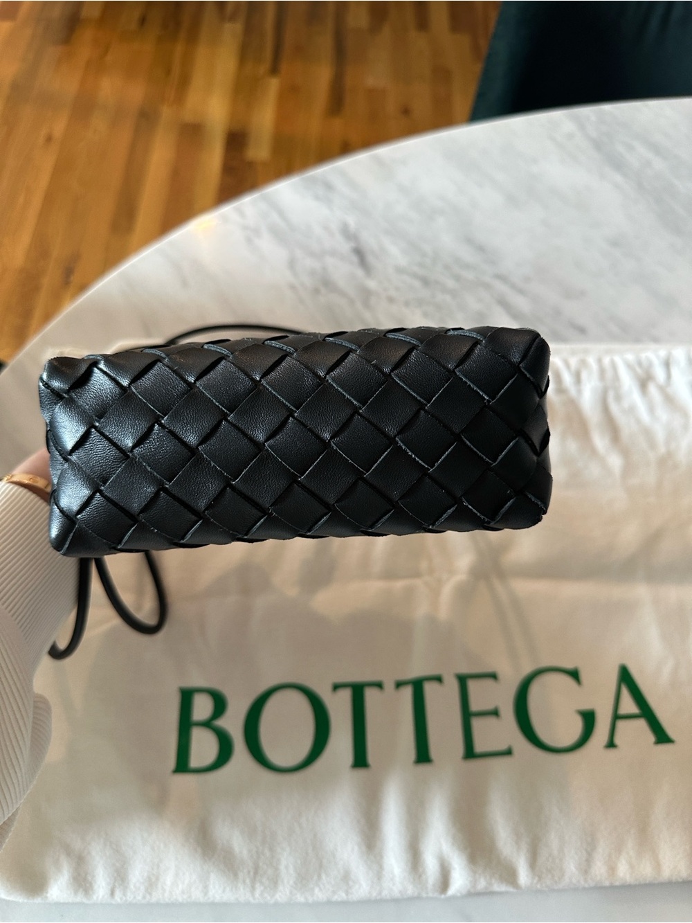 Bottega Veneta Black Intrecciato Woven Leather Crossbody - Picture 3 of 6